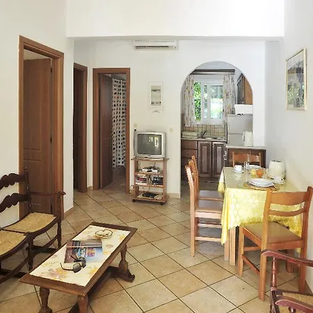 Ariti Complex * Kassiopi